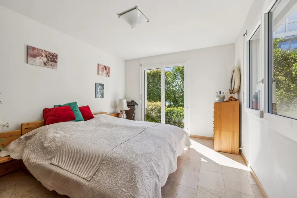Einfamilienhaus zwischen Weinbergen und See – Foto 11 von 13