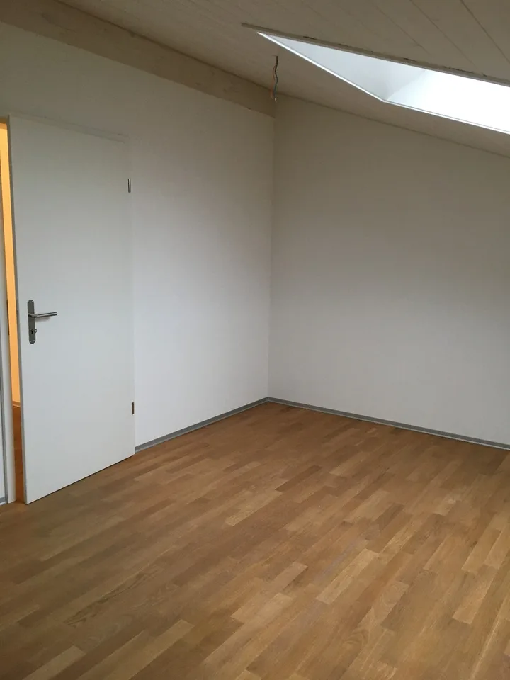 Moderne 4.5-Zimmerwohnung im Herzen von Düdingen – Foto 6 von 9