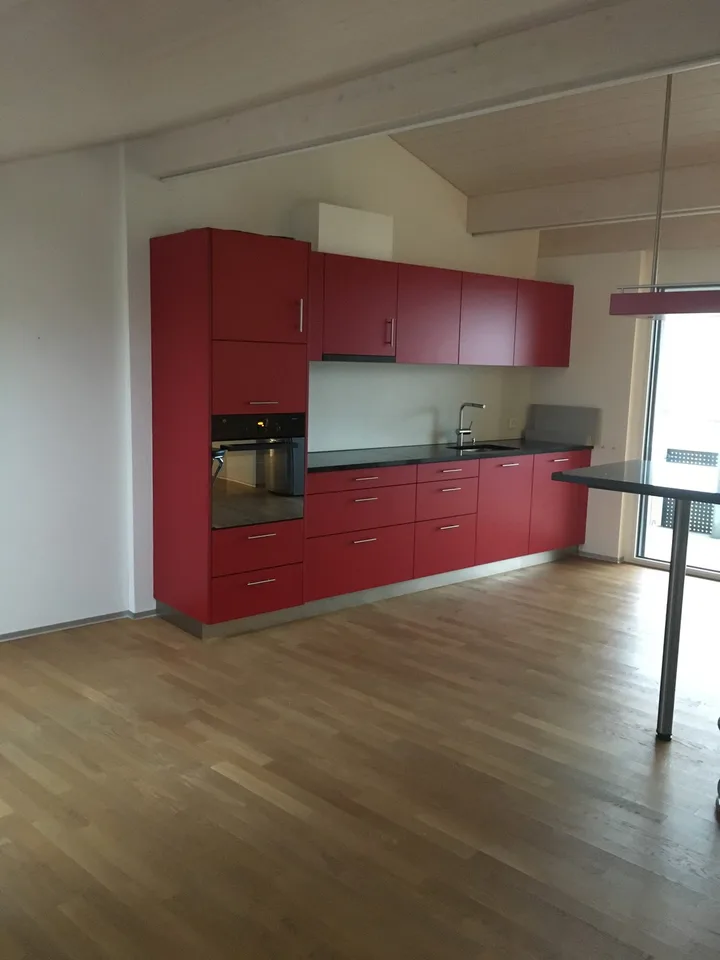 Moderne 4.5-Zimmerwohnung im Herzen von Düdingen – Foto 3 von 9