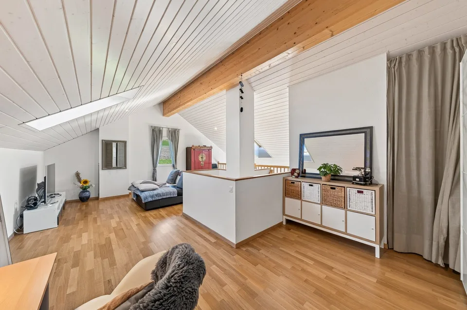POLIEZ-PITTET - nur wenige Minuten von Echallens entfernt - 4,5 Zimmer in einer Doppelhaushälfte mit schönem Abstand – Foto 16 von 17