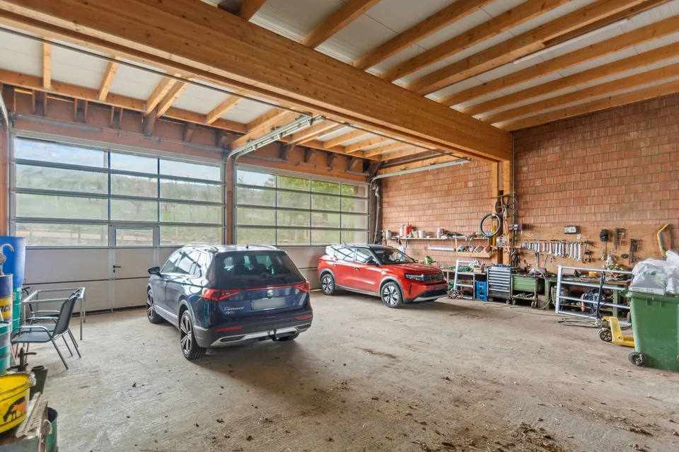 Geräumiges Reihenhaus mit 9 Zimmern und Arbeits- und Lagerräumen in Chevenez – Foto 11 von 13