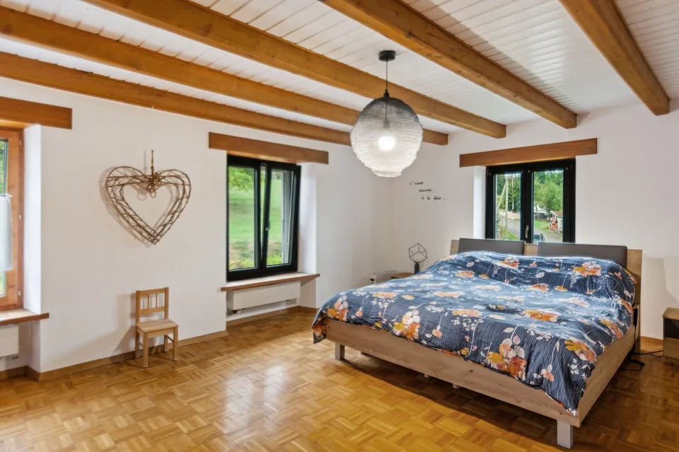 Geräumiges Reihenhaus mit 9 Zimmern und Arbeits- und Lagerräumen in Chevenez – Foto 6 von 13