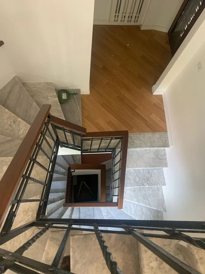 Luxus-Villa mit Garten im Herzen Roms renoviert – Foto 11 von 30