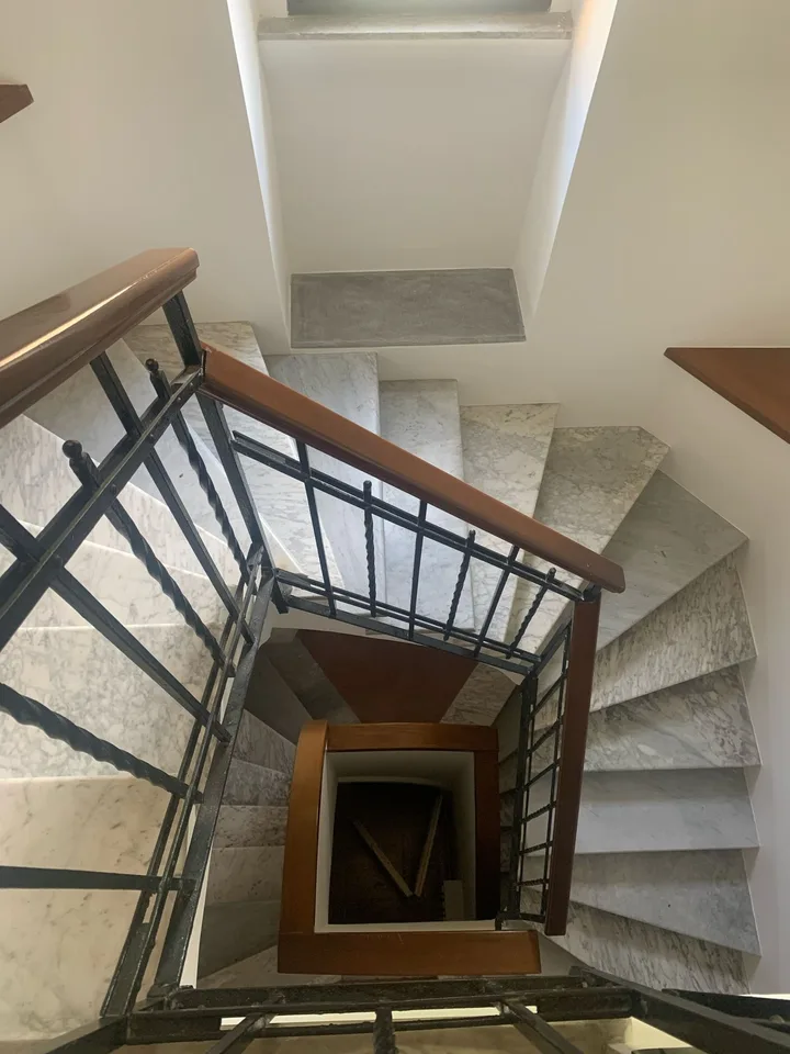 Luxus-Villa mit Garten im Herzen Roms renoviert – Foto 13 von 30