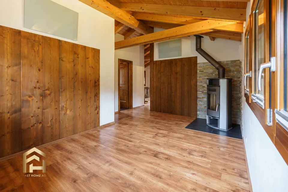 Maison unique avec 5,5 pièces à Grengiols – photo 3 sur 13