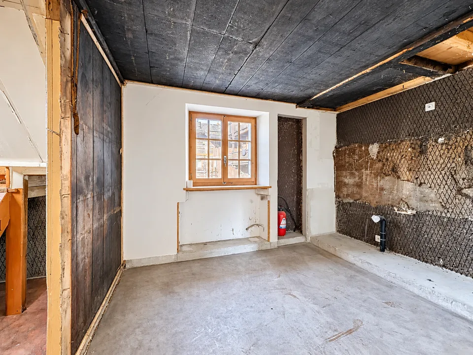 Chalet da ristrutturare – L'anima di un fienile alpino a Sarreyer – foto 9 di 13