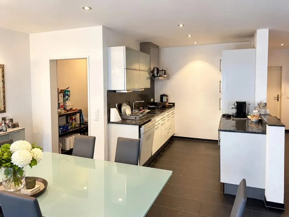 Charmant appartement 2.5 pièces au cœur de Wettingen, central et pourtant calme – photo 3 sur 13