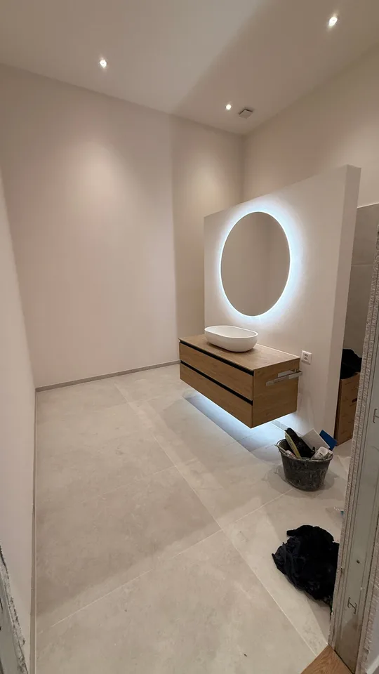 Charmante 3.5-Zimmer-Duplexwohnung in Grafenried: Erstbezug im ehemaligen Gasthof Sternen – Foto 16 von 19