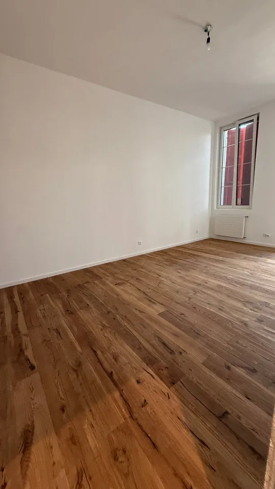Charmante 3.5-Zimmer-Duplexwohnung in Grafenried: Erstbezug im ehemaligen Gasthof Sternen – Foto 14 von 19