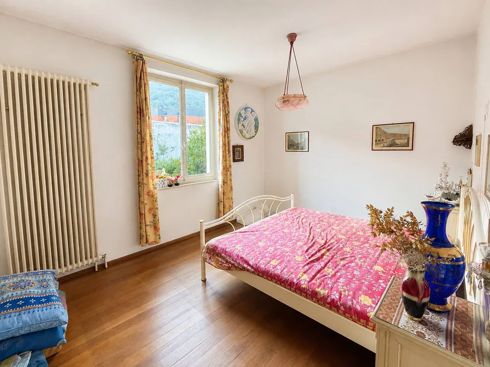Casa da reinventare con possibilità di ampliamento – foto 10 di 13