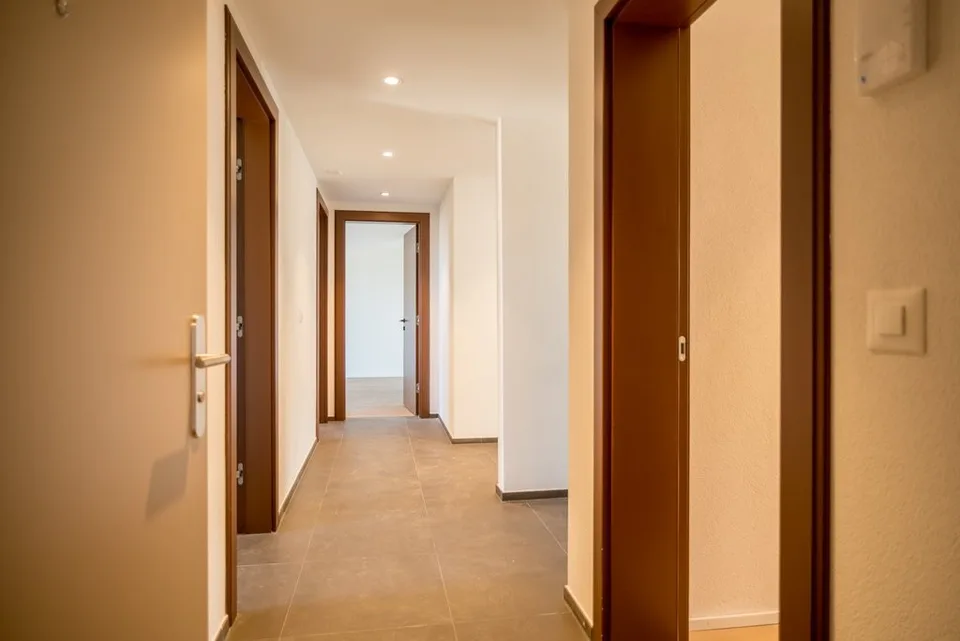 Moderne 5.5-Maisonettewohnung zu vermieten – Foto 10 von 10