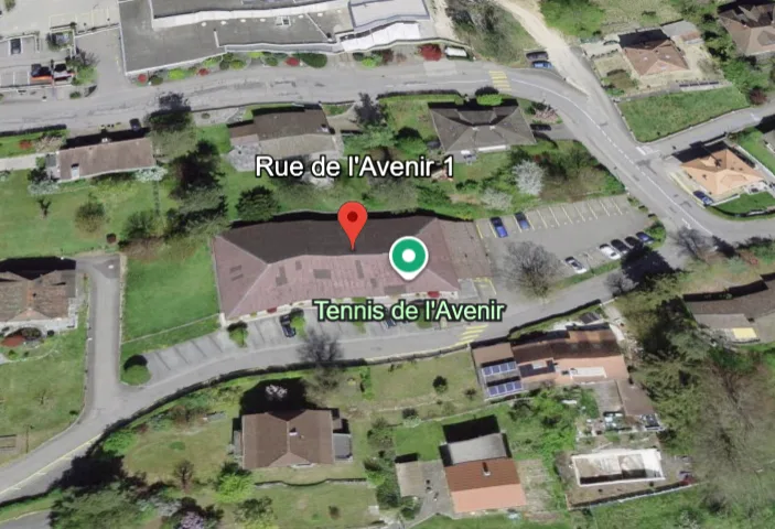 Complexe sportif dédié au tennis, avec terrain à bâtir en réserve – Foto 15 von 17