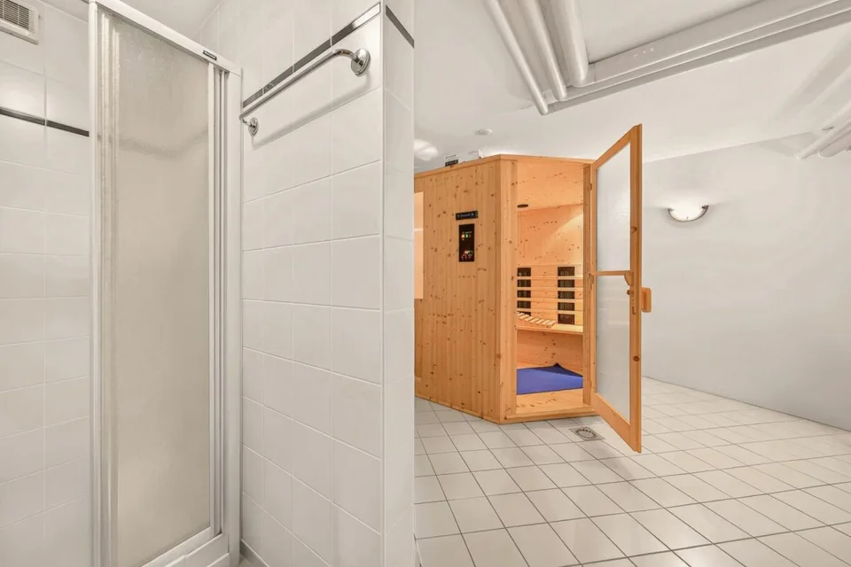 Spacieuse villa jumelle à Epalinges pour vivre et recevoir – photo 12 sur 14