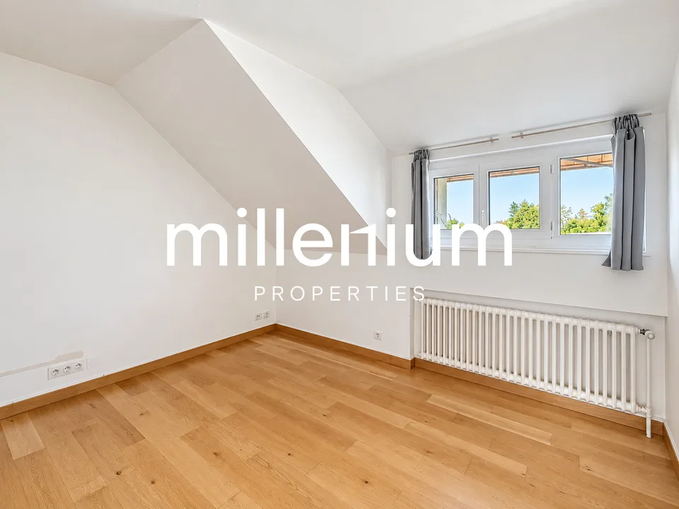 Appartement de 3 pièces au dernier étage avec terrain privatif – photo 7 sur 10