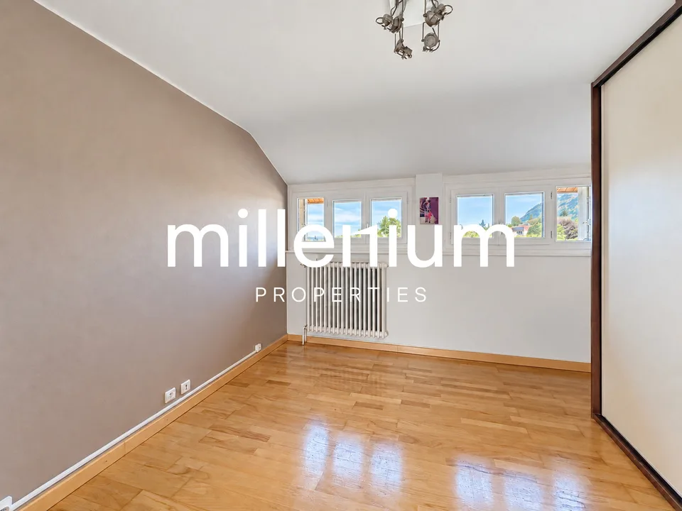 Appartement de 3 pièces au dernier étage avec terrain privatif – photo 6 sur 10