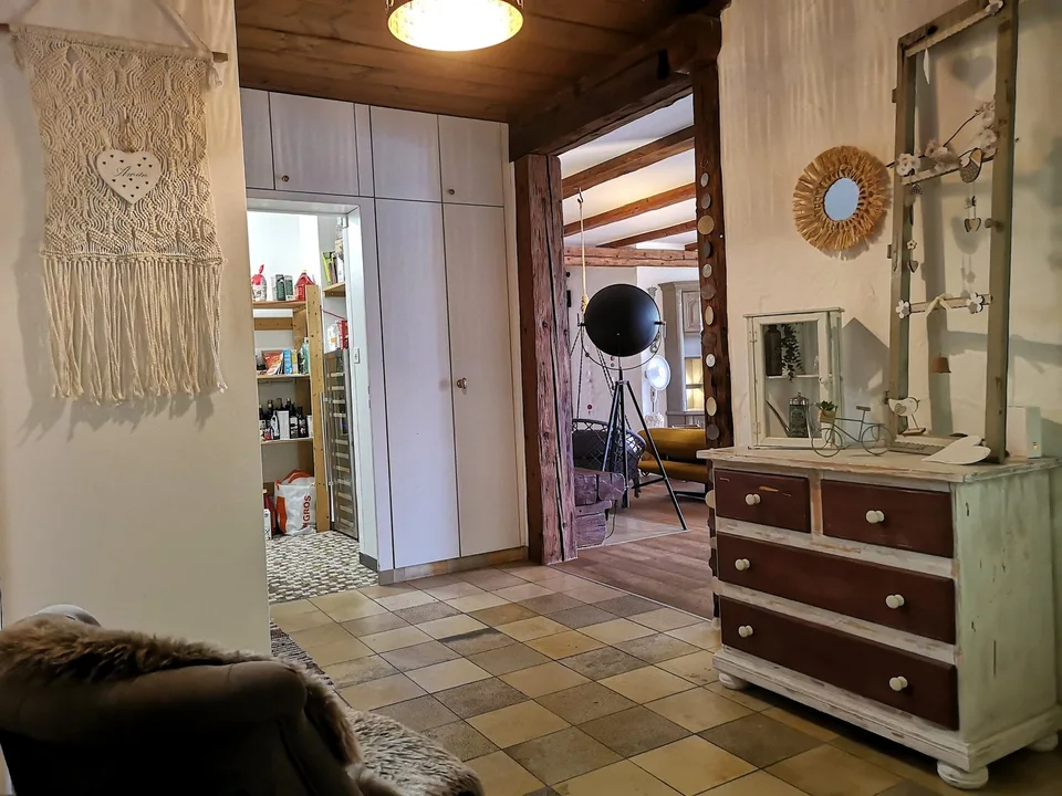 Spazioso appartamento con terrazza di 5.5 locali a Moutier con vista libera, 2 garage – foto 17 di 30