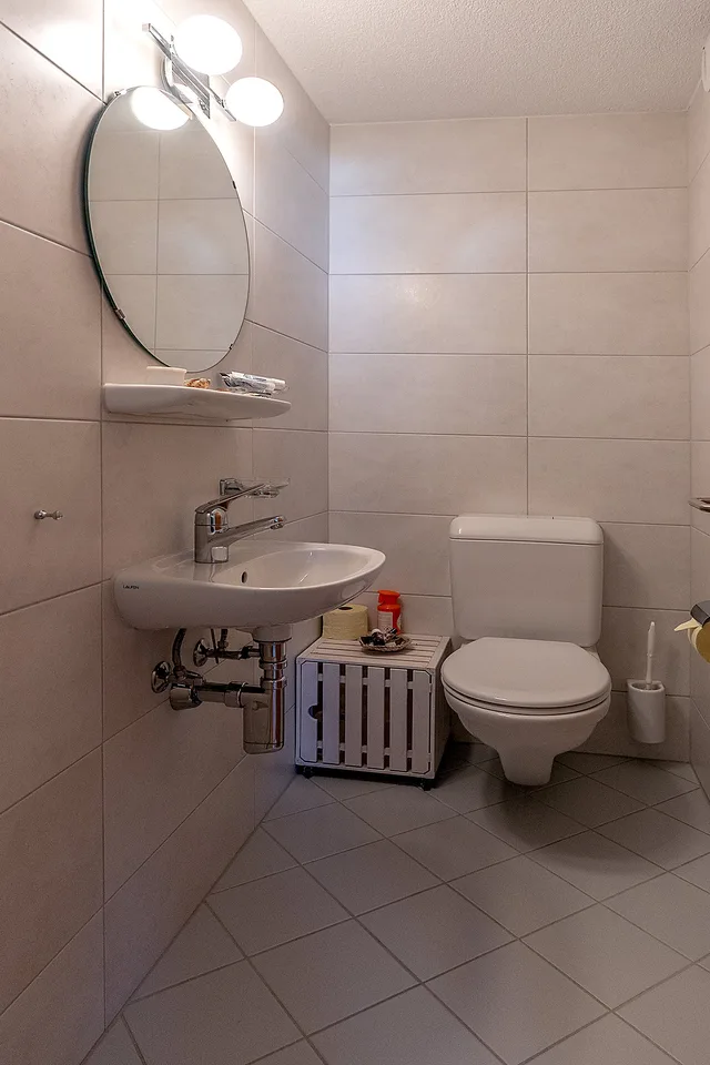 Appartement confortable et bien entretenu de 3,5 pièces dans un quartier résidentiel calme et ensoleillé – photo 8 sur 13