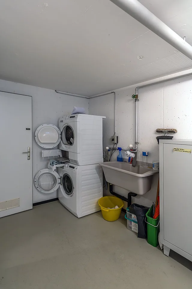 Appartement confortable et bien entretenu de 3,5 pièces dans un quartier résidentiel calme et ensoleillé – photo 11 sur 13