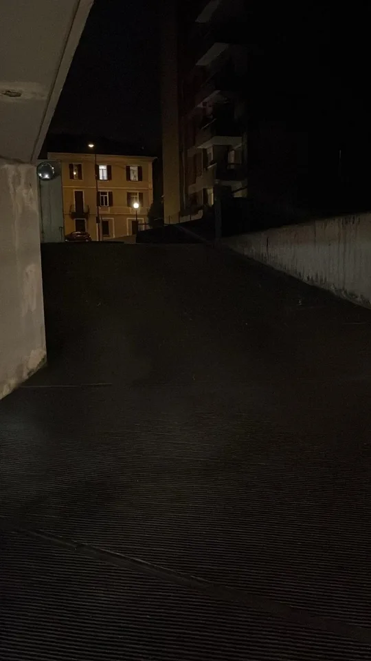 Parcheggio coperto – foto 5 di 5