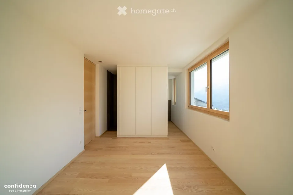 Exklusives Neubau-EFH mit Panorama in Scuol – Erstwohnsitz in Top-Hanglage – Foto 6 von 14