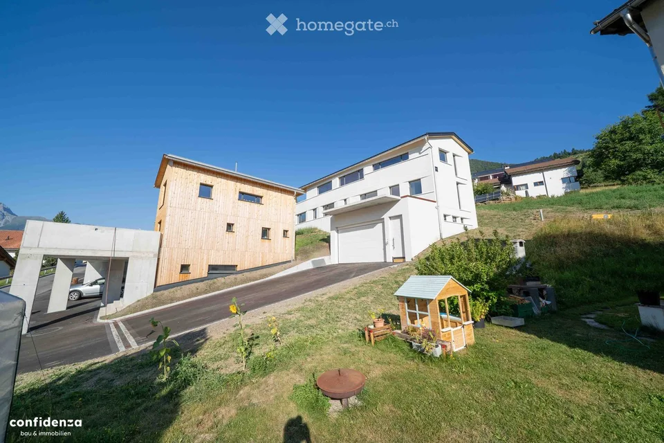 Exklusives Neubau-EFH mit Panorama in Scuol – Erstwohnsitz in Top-Hanglage – Foto 2 von 14