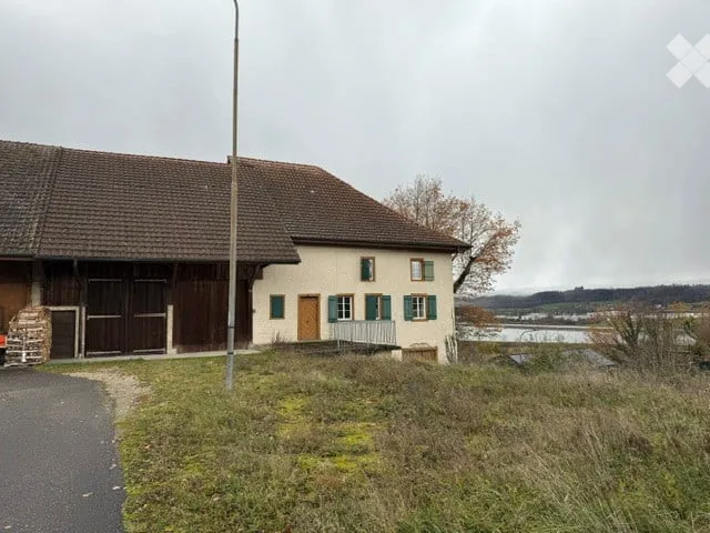 Ferme à Leibstadt avec terrain constructible libre – photo 2 sur 4