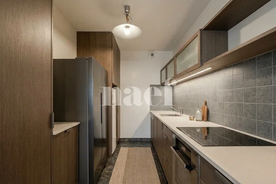 Appartamento di quattro locali con balcone e box nel cuore di Lignon – foto 7 di 12