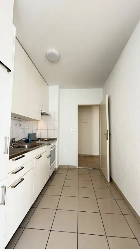 2.5-Zimmer-Eigentumswohnung mit Balkon und Lift in Basel – Foto 5 von 16
