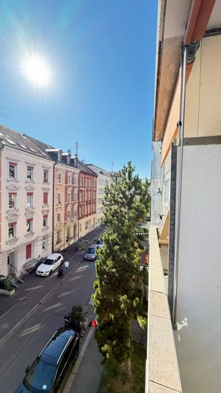 2.5-Zimmer-Eigentumswohnung mit Balkon und Lift in Basel – Foto 12 von 16