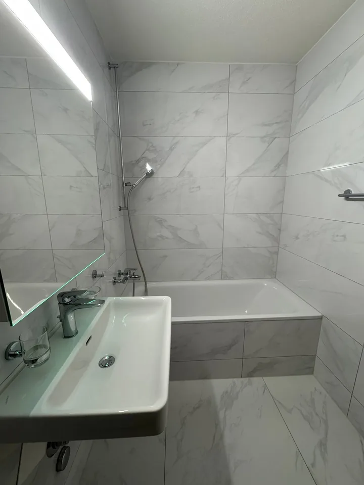 Appartement moderne et centralement situé de 3,5 pièces à Grenchen – photo 9 sur 12