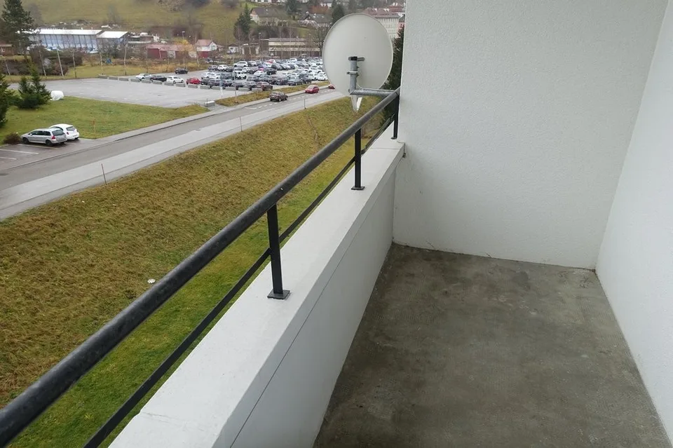 Wohnung 4 Zimmer, 2400 Le Locle – Foto 4 von 9