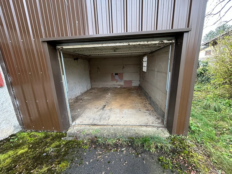 Einzelgarage mit manueller Tür – Foto 2 von 2