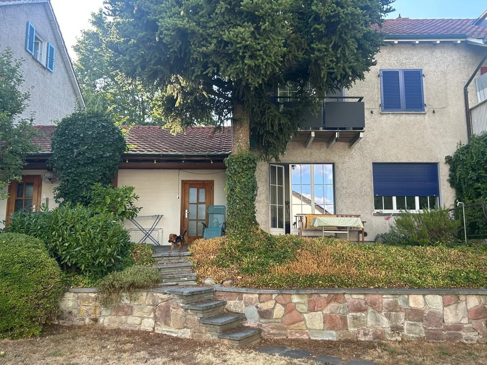 5-Zimmer-Haus nahe Bruderholz – Foto 3 von 6