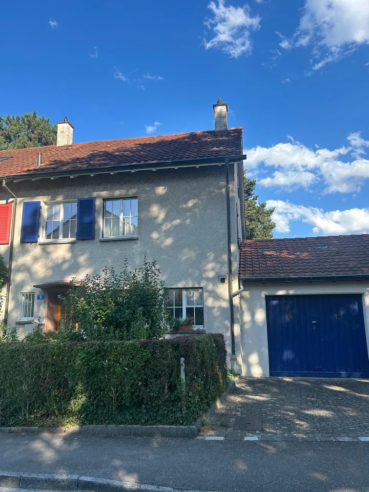 5-Zimmer-Haus nahe Bruderholz – Foto 2 von 6