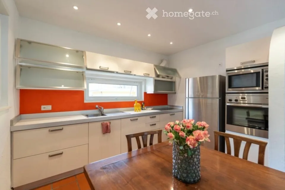 Helles Dachgeschoß-Apartment zur Miete in Losone – Foto 5 von 5
