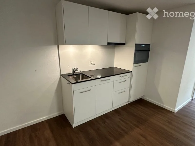 Modernes Studio mit Blick ins Grüne zentraler Lage – Foto 3 von 5