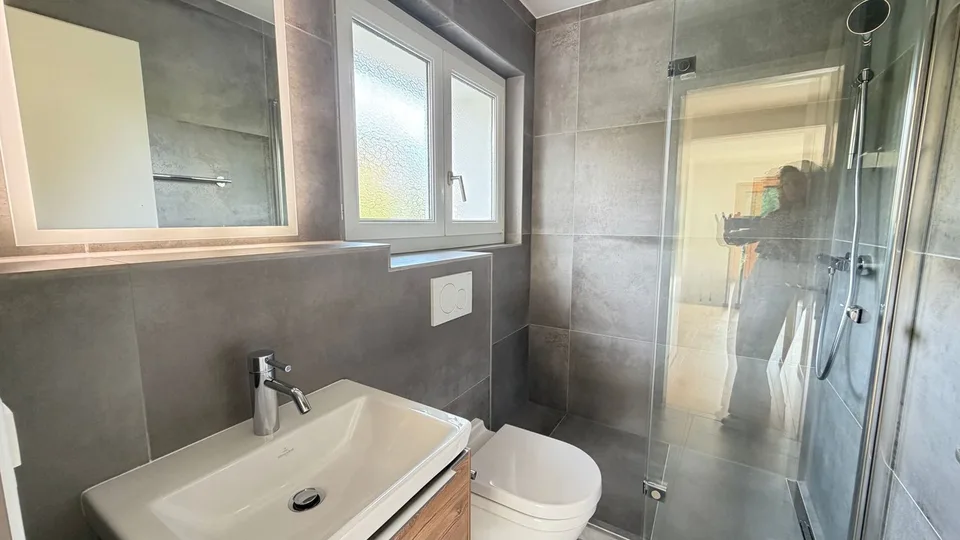 Charmantes 7-Zimmer-Haus mit Garten in Founex – Foto 7 von 9
