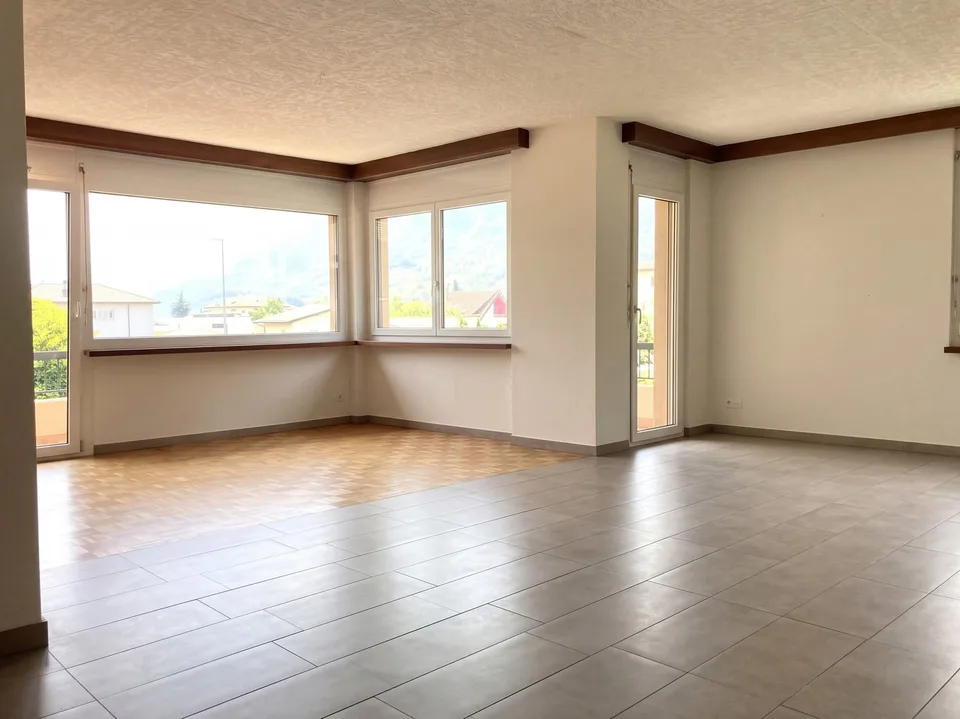 Einfamilienhaus mit separater 2-Zimmer-Einliegerwohnung - ideal für Familie oder Vermietung – Foto 3 von 13