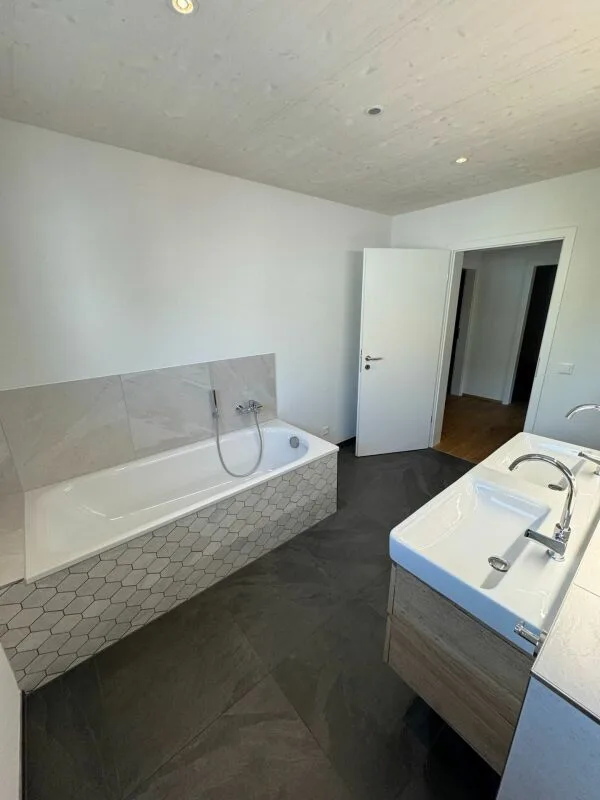 Casa unifamiliare moderna con finitura di alta qualità - vicino a Bubendorf – foto 10 di 11