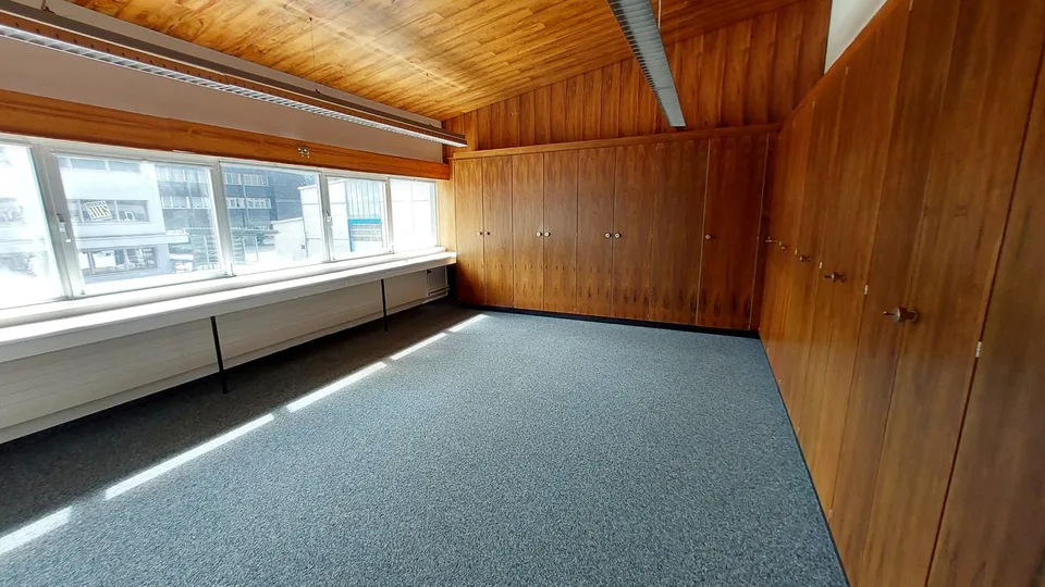 Bureaux et locaux commerciaux à Stans – photo 5 sur 12