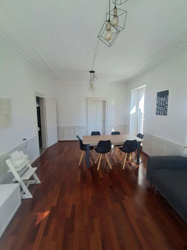 Bello appartamento di 4,5 locali al 1° piano – foto 4 di 12