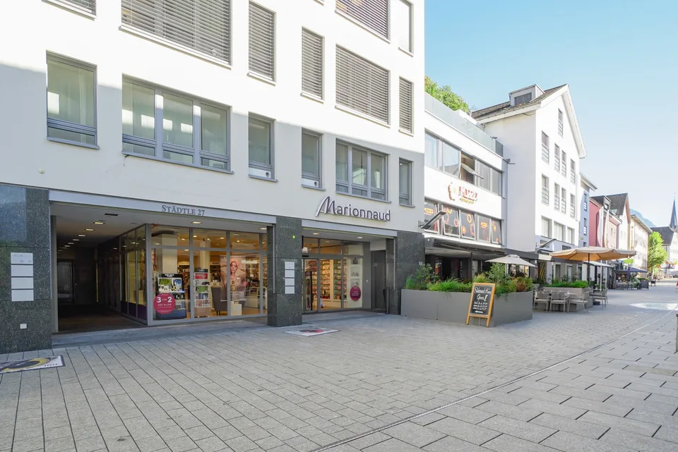 Moderne Bürofläche im Herzen von Vaduz bezugsbereit und flexibel nutzbar – Foto 2 von 8