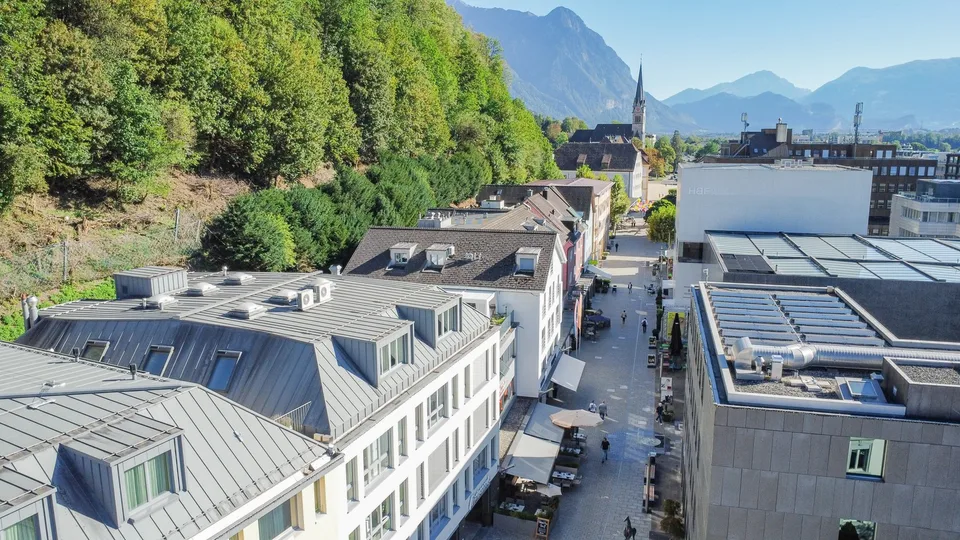 Moderne Bürofläche im Herzen von Vaduz bezugsbereit und flexibel nutzbar – Foto 4 von 8