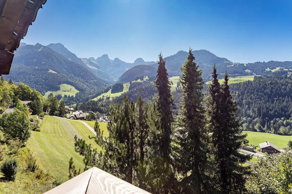 Meraviglioso Chalet con una vista molto bella! – foto 3 di 3