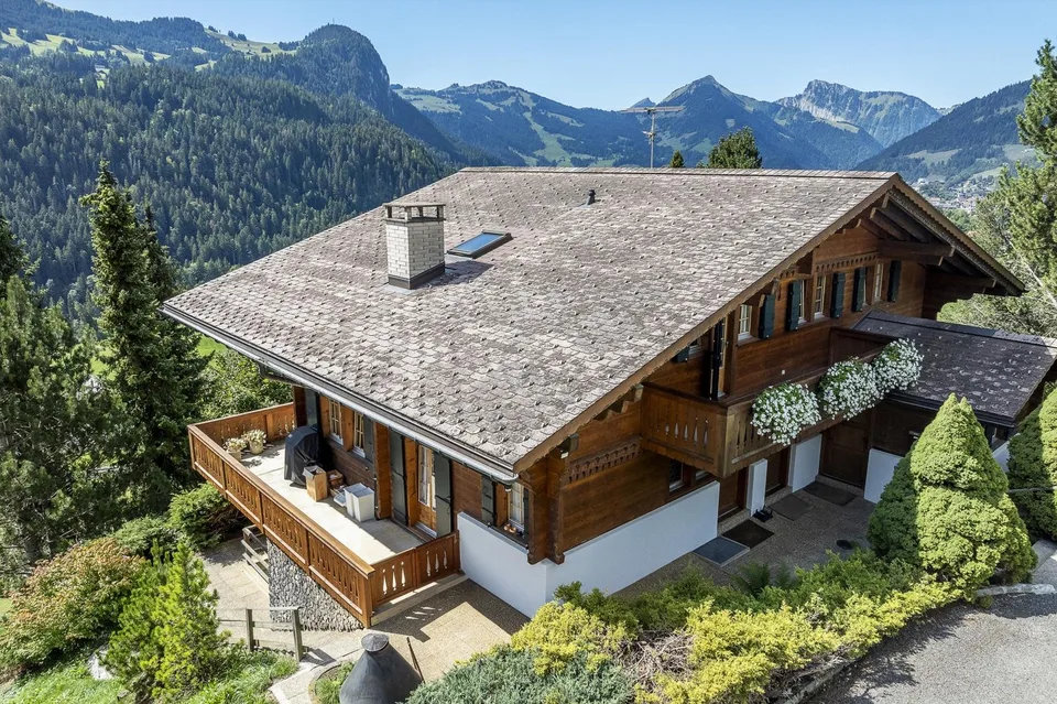 Meraviglioso Chalet con una vista molto bella! – foto 2 di 3