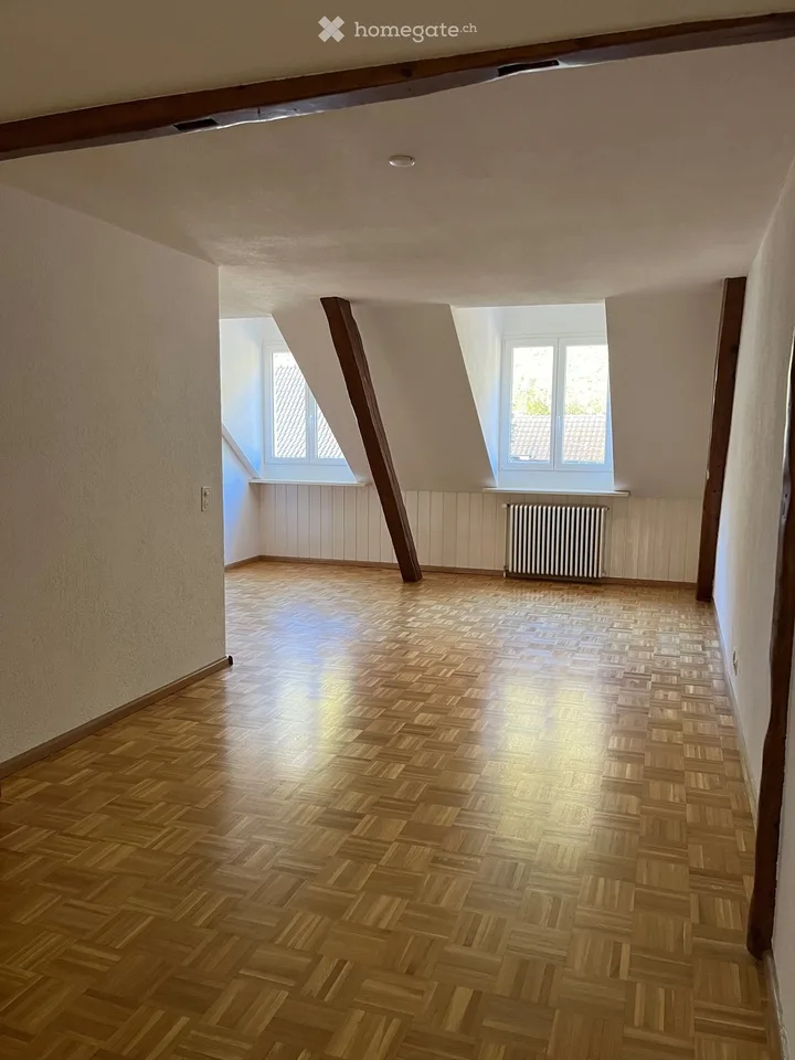 Originelle 2,5-Zimmer- Wohnung - 101 m2 – Foto 3 von 5