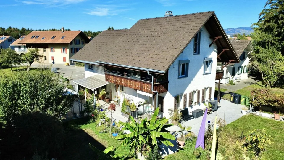 Kernsanierte 4.5-Zimmer-Maisonettewohnung mit Bergsicht! – Foto 10 von 11