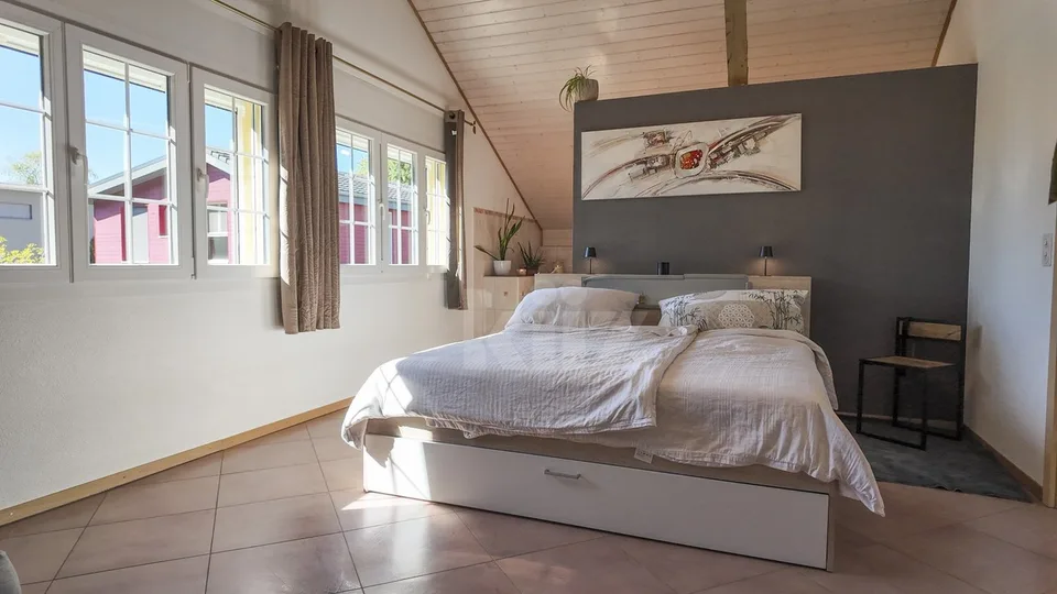 Schönes contemporary Haus mit Garten – Foto 9 von 13