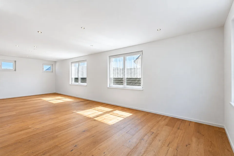 Incantevole casa di campagna di 7,5 locali a Biessenhofen – Disponibile immediatamente! – foto 5 di 16