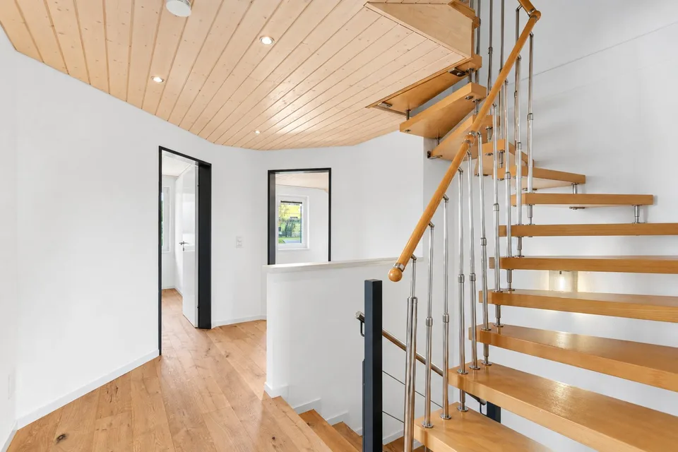 Incantevole casa di campagna di 7,5 locali a Biessenhofen – Disponibile immediatamente! – foto 9 di 16